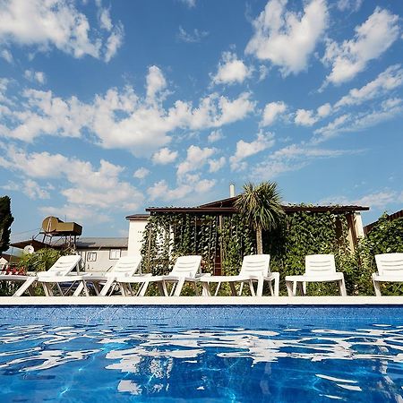 Hotel Solntse Abkhazii Lidzava Extérieur photo